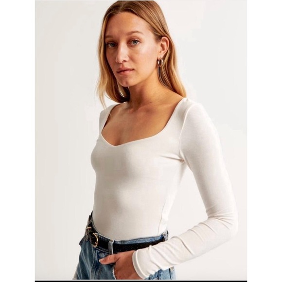 Abercrombie & Fitch Tops - Abercrombie & Fitch Soft Bodysuit White Square Neck Long Sleeve Women's‎ Size M